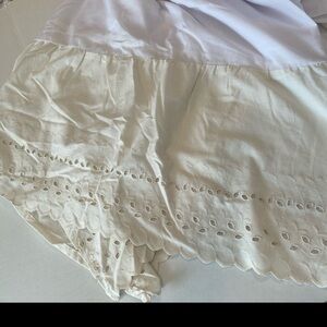 Vintage Chic Cream Eyelet Bedskirt